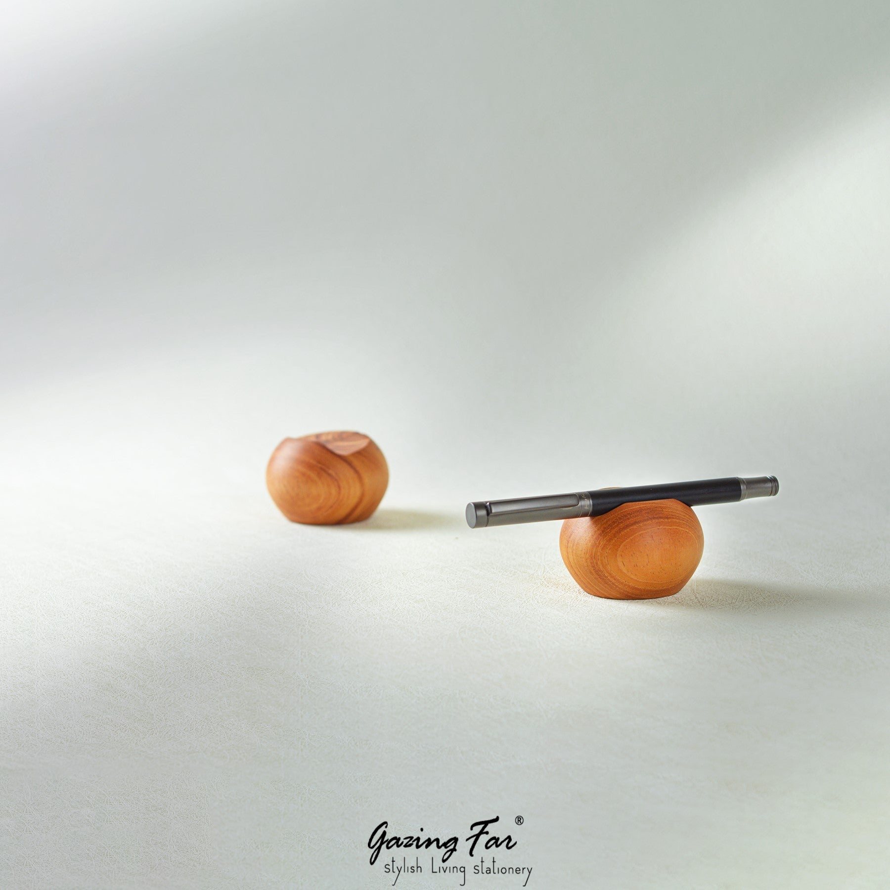 OBLATE™, The Best Wooden Pen Rest