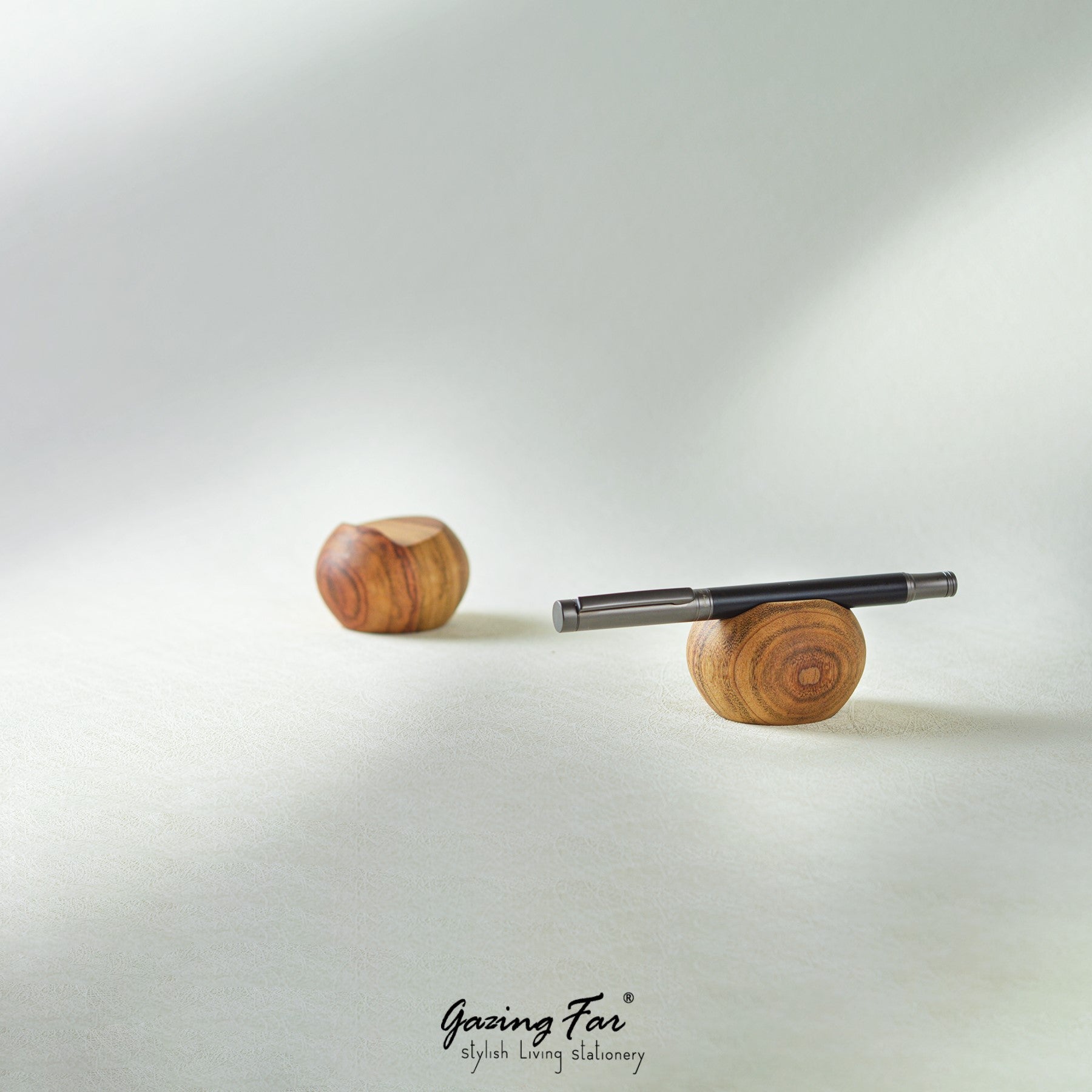 OBLATE™, The Best Wooden Pen Rest